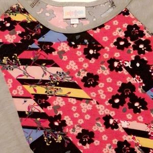 Lularoe shirt
